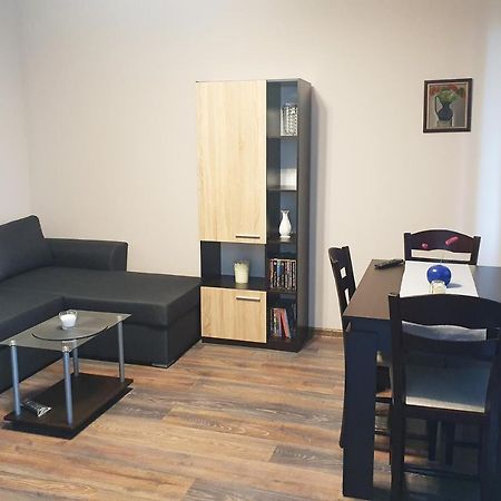 Апартамент Бонита Haskovo Bagian luar foto